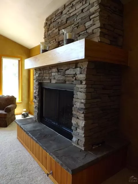19502 Green Lakes Loop, Bend, OR 97702 photo 11