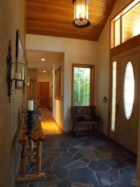 19502 Green Lakes Loop, Bend, OR 97702 photo 3