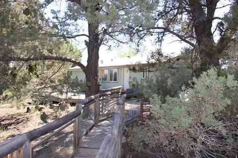 62245 Chickadee Ln, Bend, OR 97701 photo 3