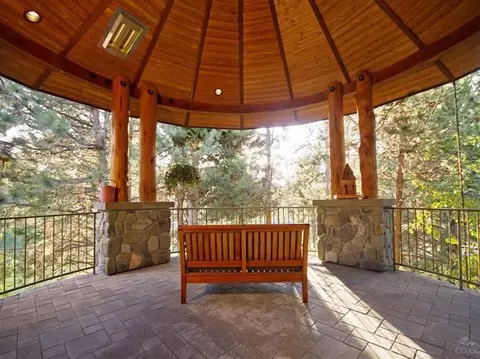 56875 Nest Pine Dr, Bend, OR 97707 photo 11