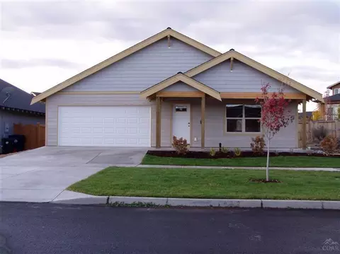 20709 Tango Crk, Bend, OR 97701 photo 2