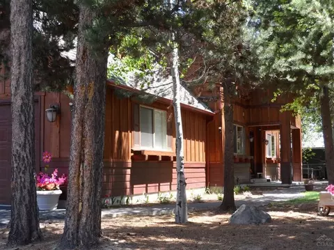 16430 Bitter Brush Rd, La Pine, OR 97739 photo 1