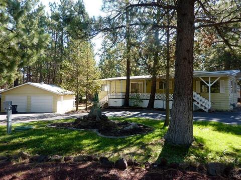 61042 Springcrest Dr, Bend, OR 97702 photo 1