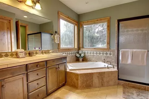 515 Nutcracker Dr, Redmond, OR 97756 photo 22