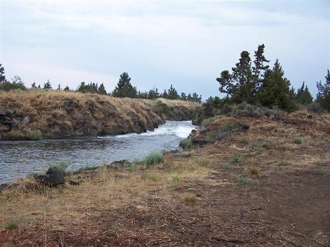 1091 NE Kayak Loop, Bend, OR 97701 photo 4