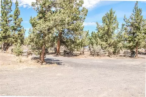 22837 Abilene Ct, Bend, OR 97701 photo 14