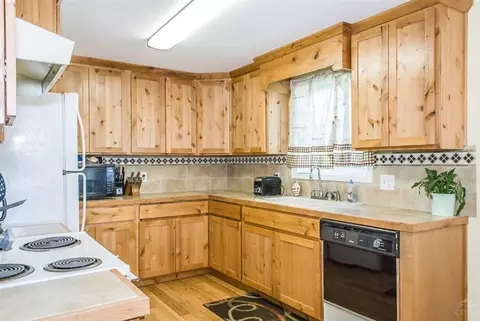 22837 Abilene Ct, Bend, OR 97701 photo 17