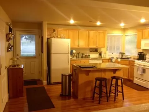 20644 Cherry Tree Ln, Bend, OR 97702 photo 5