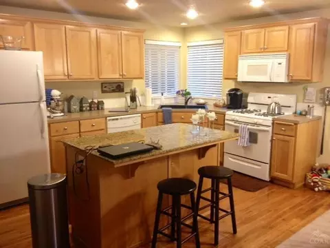 20644 Cherry Tree Ln, Bend, OR 97702 photo 4