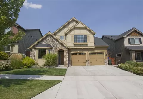 20974 Lava Flow, Bend, OR 97701 photo 1
