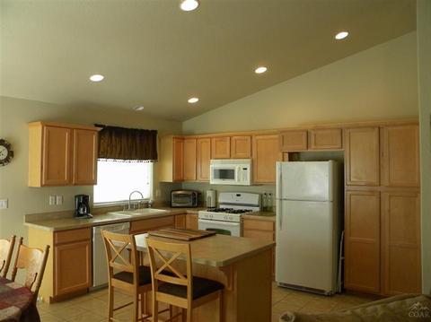 20246 Morgan Loop, Bend, OR 97701 photo 12