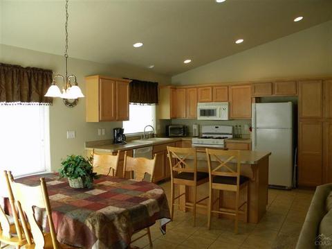 20246 Morgan Loop, Bend, OR 97701 photo 11