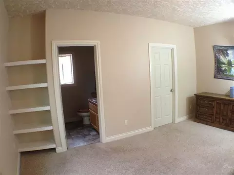 21047 Gift Rd, Bend, OR 97701 photo 10