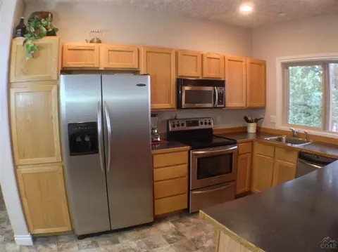 21047 Gift Rd, Bend, OR 97701 photo 7