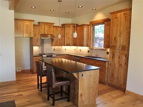 18670 Coffee Ct, Bend, OR 97702 photo 2