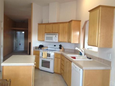 21875 Repine Dr, Bend, OR 97701 photo 4