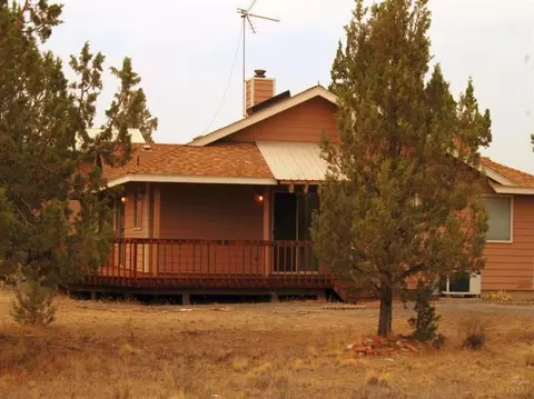 64845 Mcgrath Rd, Bend, OR 97701 photo 3