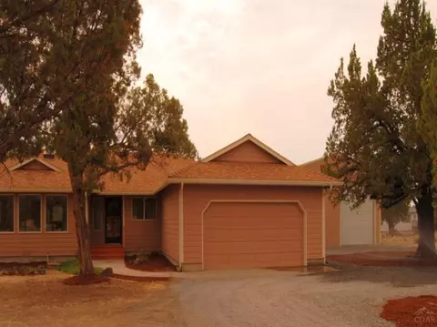 64845 Mcgrath Rd, Bend, OR 97701 photo 8