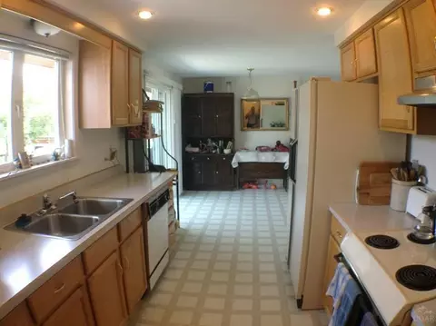 20880 Westview Dr, Bend, OR 97702 photo 2