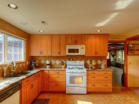 61265 Killowan Dr, Bend, OR 97702 photo 6
