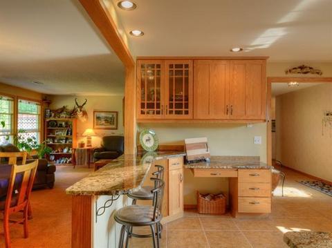 61265 Killowan Dr, Bend, OR 97702 photo 7