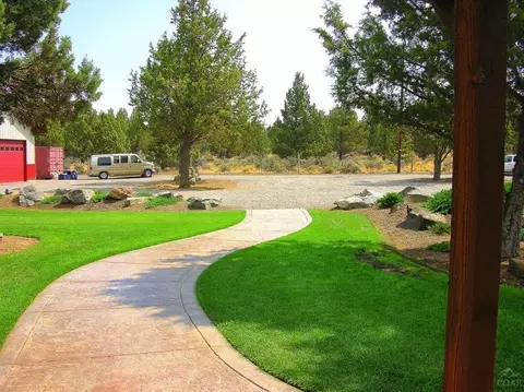 66872 Lance Rd, Bend, OR 97701 photo 10