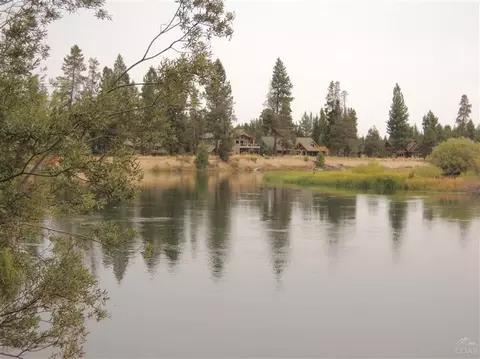 55637 Wagon Master Way, Bend, OR 97707 photo 16