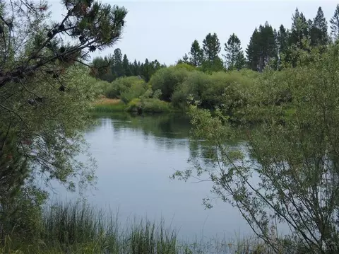 55637 Wagon Master Way, Bend, OR 97707 photo 2