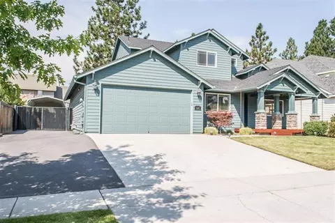 19840 Powers Rd, Bend, OR 97702 photo 3