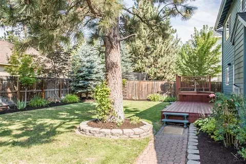 19840 Powers Rd, Bend, OR 97702 photo 23