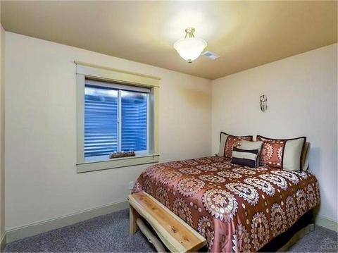 33 NE 14th St, Bend, OR 97701 photo 16