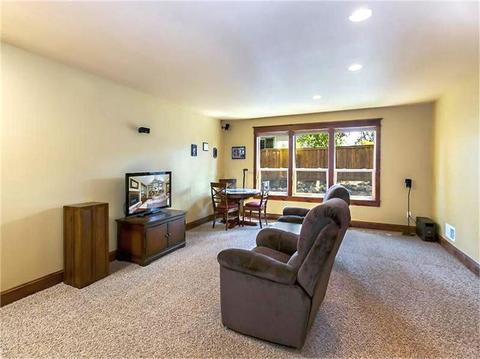 33 NE 14th St, Bend, OR 97701 photo 13