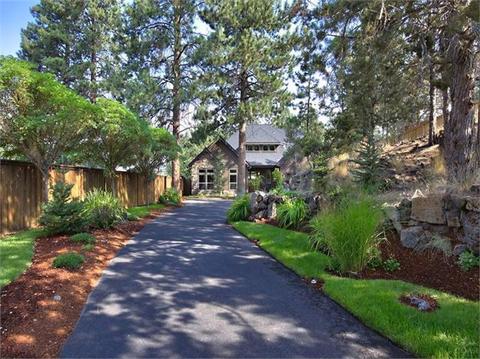 33 NE 14th St, Bend, OR 97701 photo 1