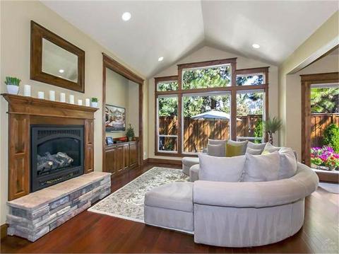 33 NE 14th St, Bend, OR 97701 photo 4