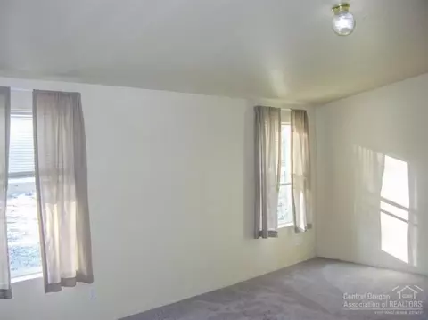 17033 Jacinto Rd, Bend, OR 97707 photo 9