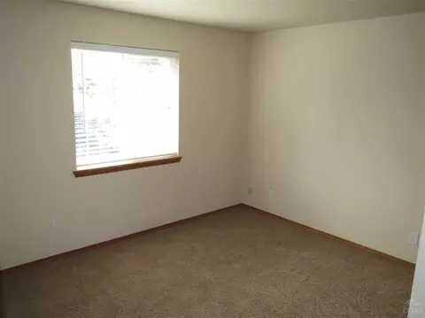 3045 NE Stanton Ave, Bend, OR 97701 photo 17