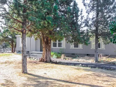 65333 76th St, Bend, OR 97701 photo 1