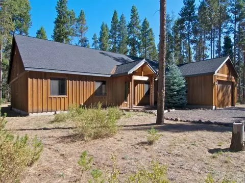 54756 Wolf St, Bend, OR 97707 photo 1