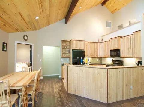 54756 Wolf St, Bend, OR 97707 photo 5