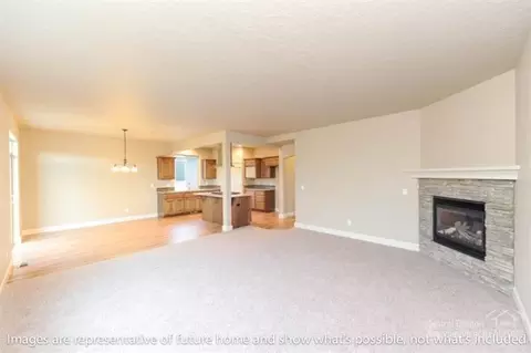 61929 Lorrin Pl, Bend, OR 97702 photo 7
