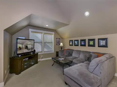 61482 Linton Loop, Bend, OR 97702 photo 9