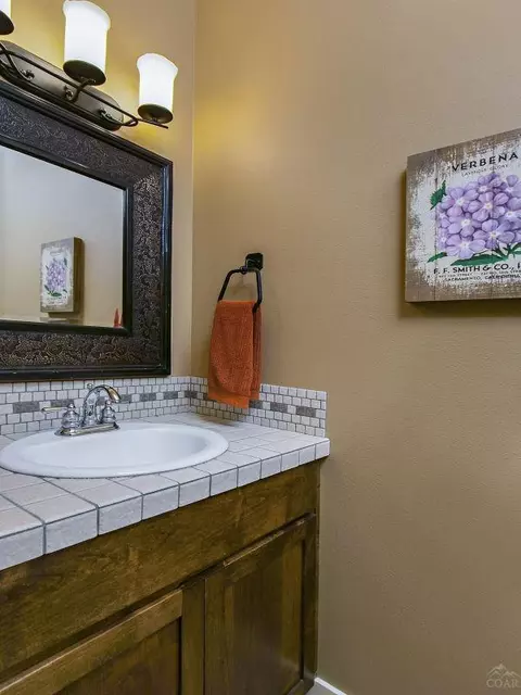 61482 Linton Loop, Bend, OR 97702 photo 8