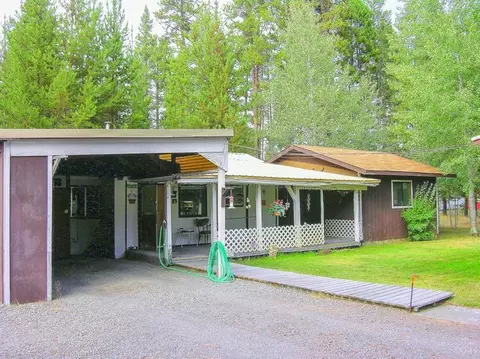 15902 Jackpine, La Pine, OR 97739 photo 2