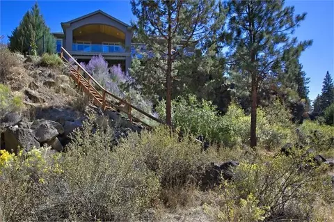 63081 Casey Pl, Bend, OR 97701 photo 6