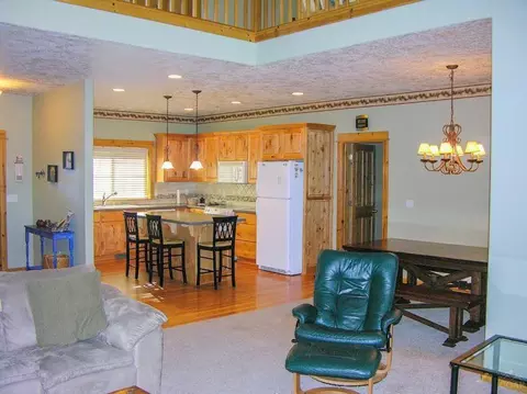 55836 Lost Rider Loop, Bend, OR 97707 photo 4