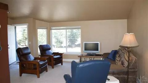 66955 Lance Rd, Bend, OR 97701 photo 8