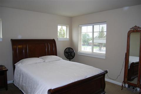 20729 NE Comet Ln, Bend, OR 97701 photo 8
