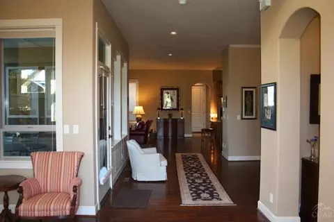 61157 Princeton Loop, Bend, OR 97702 photo 2