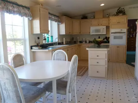 17545 Cascade Estates Dr, Bend, OR 97701 photo 9