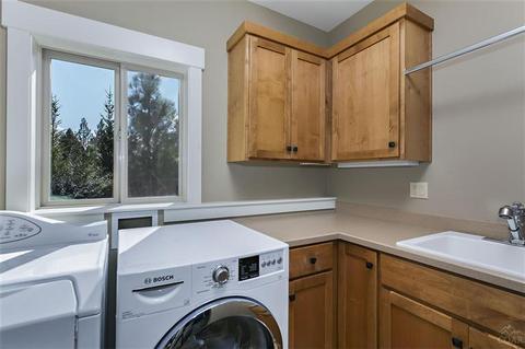 61458 Linton Loop, Bend, OR 97702 photo 8